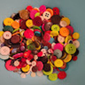 Meet your Posher, Anita escue -buttons